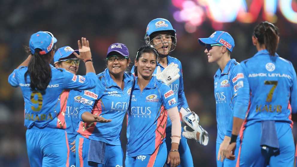 Mumbai Indians Women celebrating after winning over DC-W