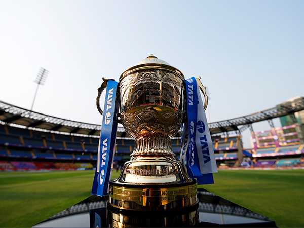 IPL Trophy (Photo: IPL Twitter)