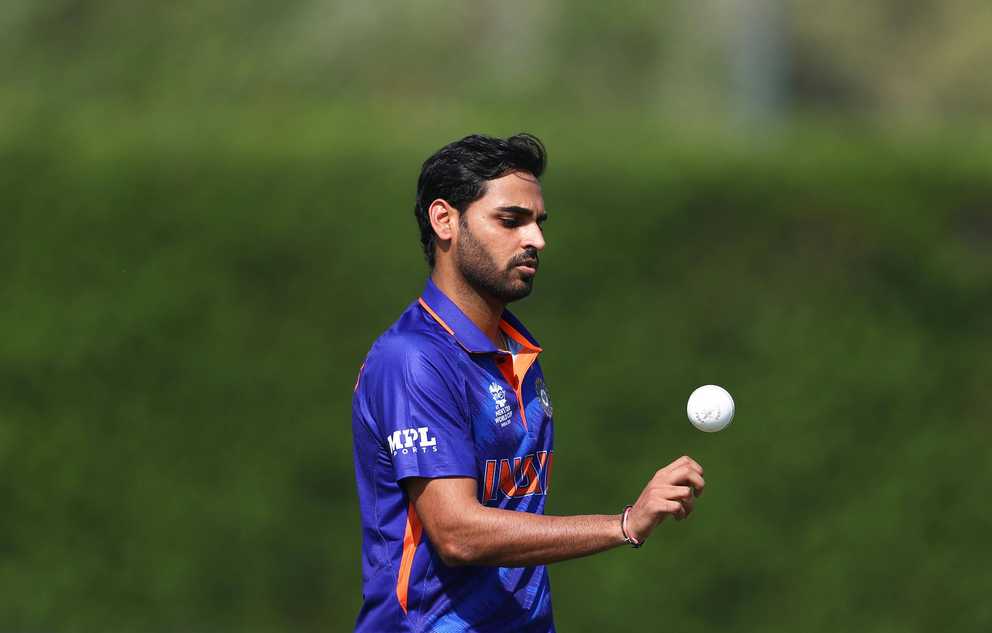 Bhuvneshwar Kumar, Wife, Family, Age And Records